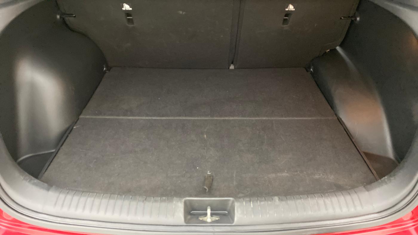 2017 Hyundai Creta 1.6 SX PLUS AUTO PETROL, Petrol, Automatic, 71,261 km, Boot Inside