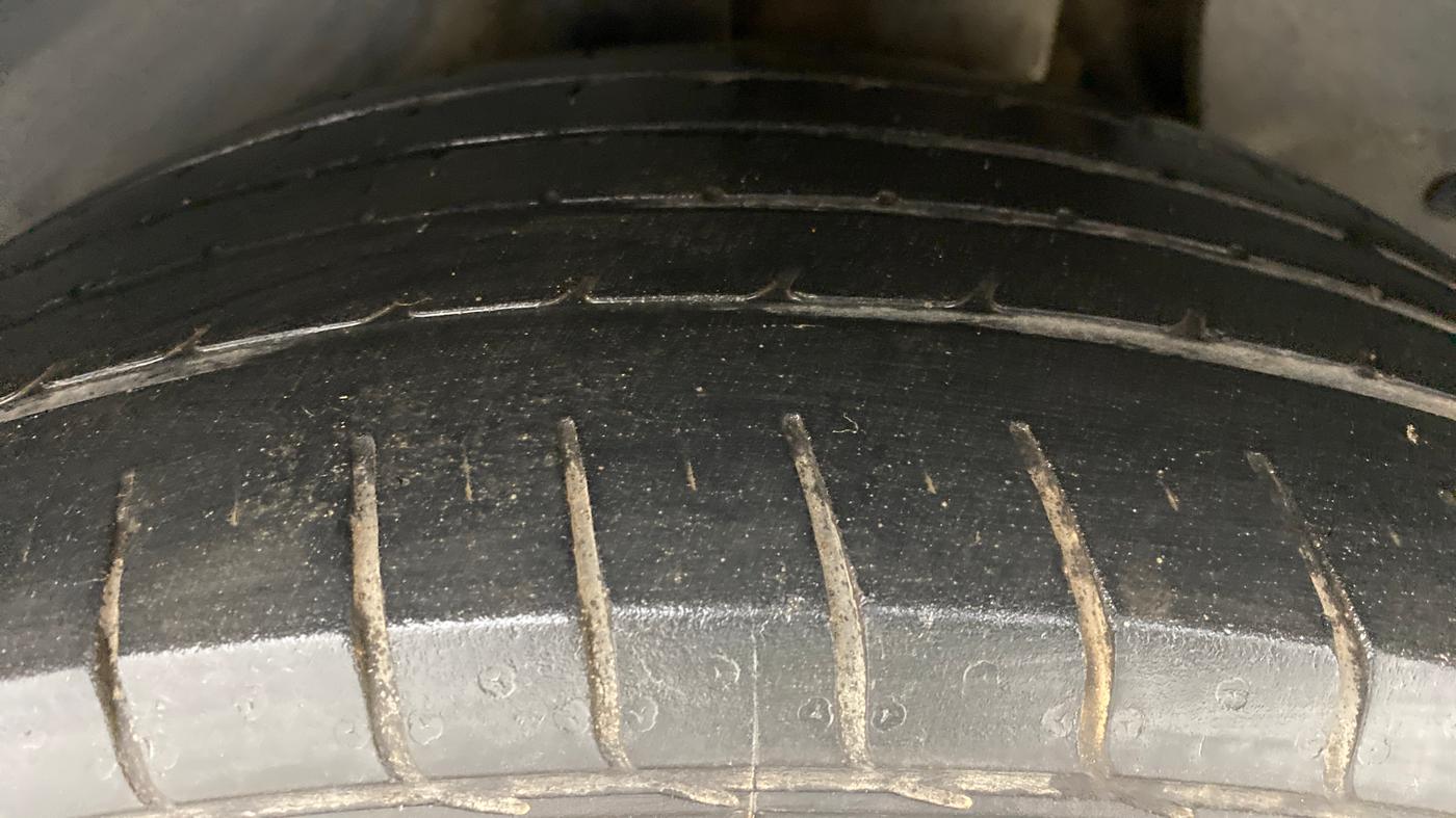 2017 Hyundai Creta 1.6 SX PLUS AUTO PETROL, Petrol, Automatic, 71,261 km, Left Rear Tyre Tread