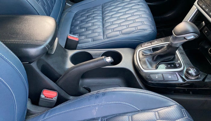 2021 KIA SELTOS X LINE 1.4 PETROL DCT, Petrol, Automatic, 71,330 km, Gear Lever