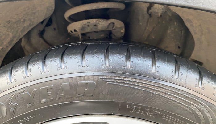 2021 KIA SELTOS X LINE 1.4 PETROL DCT, Petrol, Automatic, 71,330 km, Right Front Tyre Tread