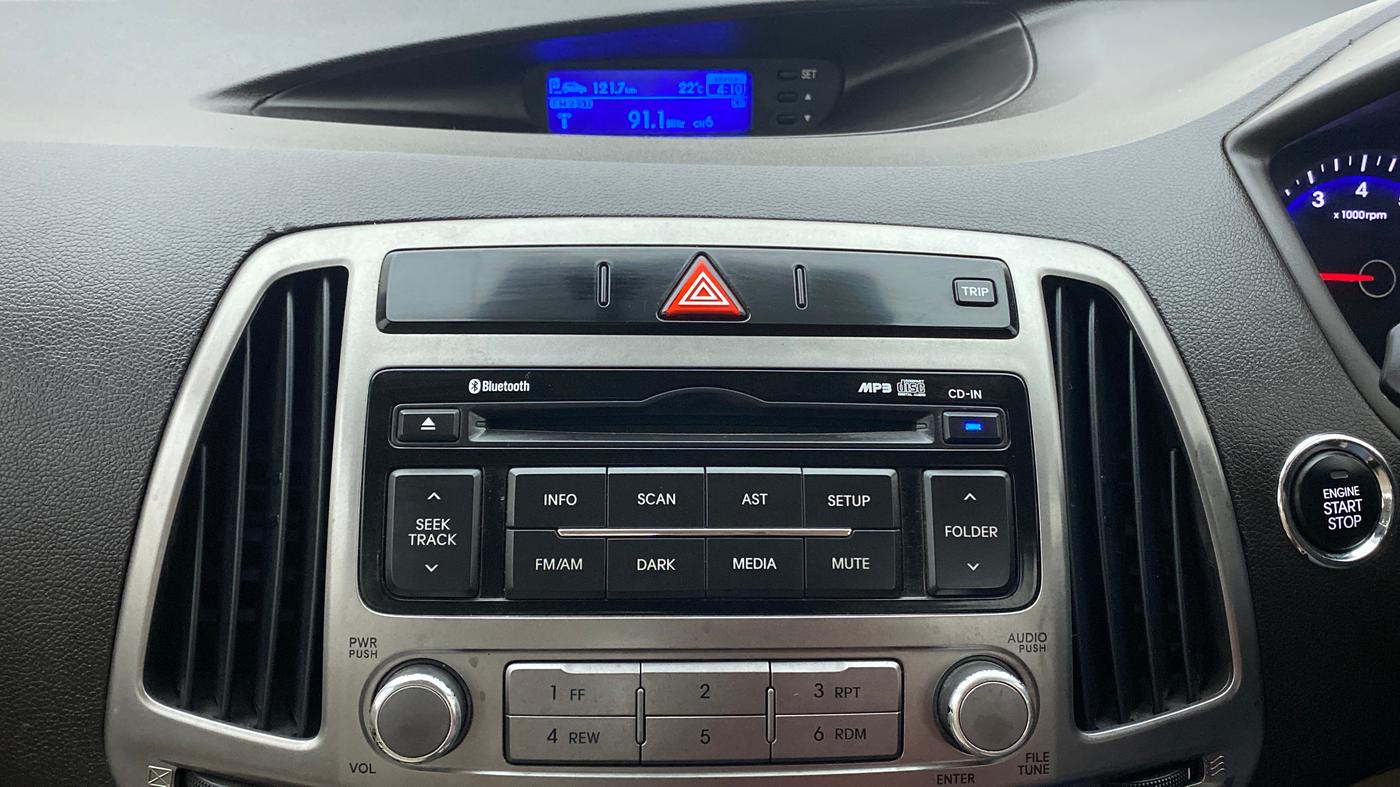 2012 Hyundai i20 ASTA 1.2, Petrol, Manual, 41,429 km, Infotainment System