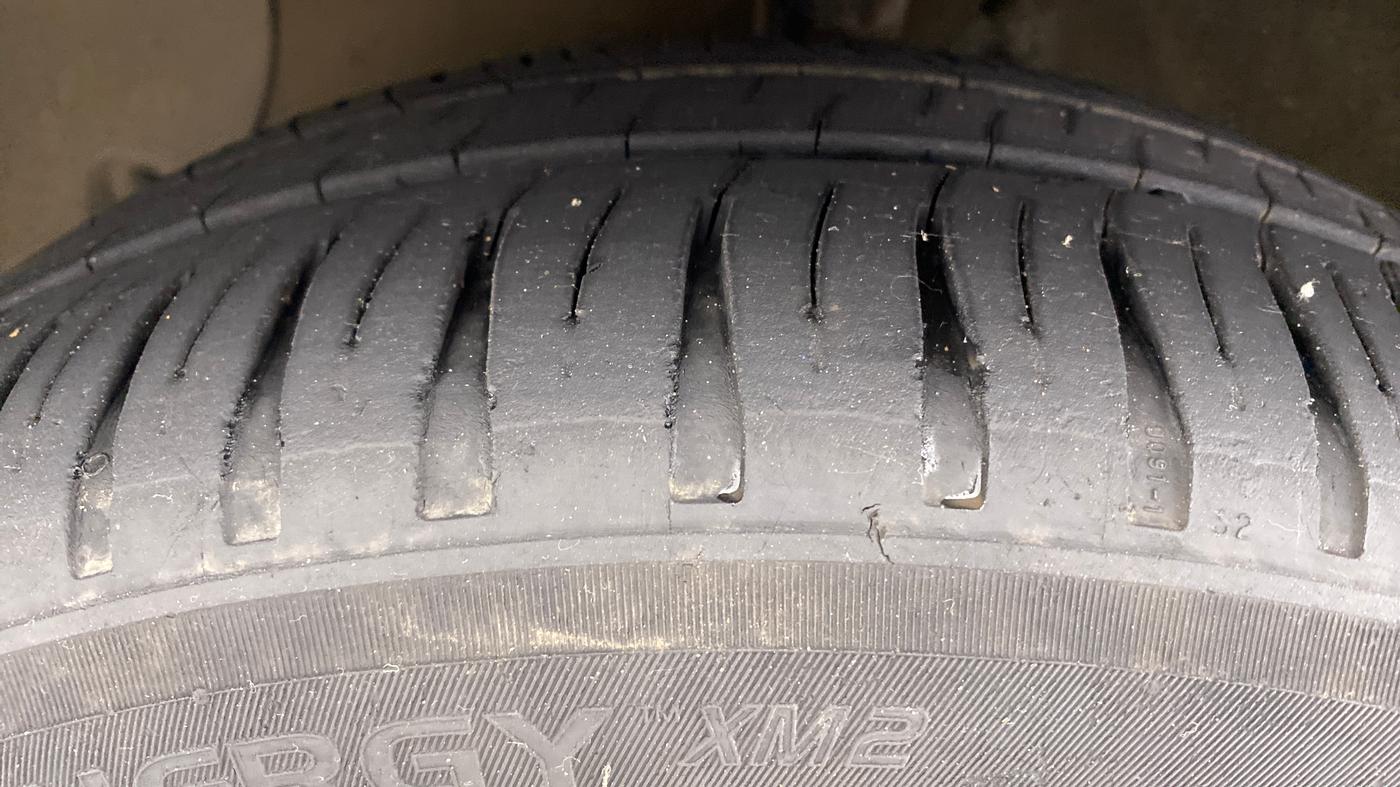 2019 Hyundai Grand i10 MAGNA 1.2 KAPPA VTVT, Petrol, Manual, 83,450 km, Left Front Tyre Tread