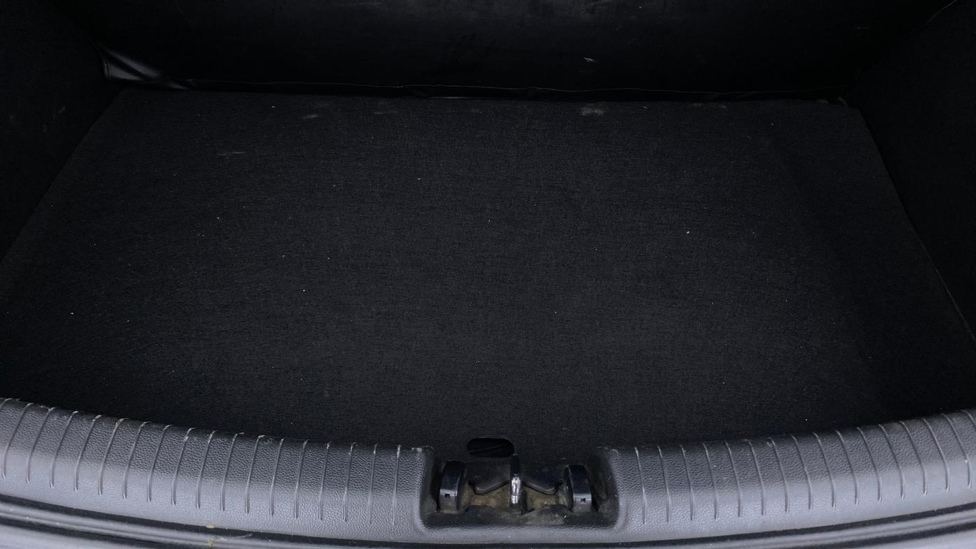 2019 Hyundai Grand i10 MAGNA 1.2 KAPPA VTVT, Petrol, Manual, 83,450 km, Boot Inside