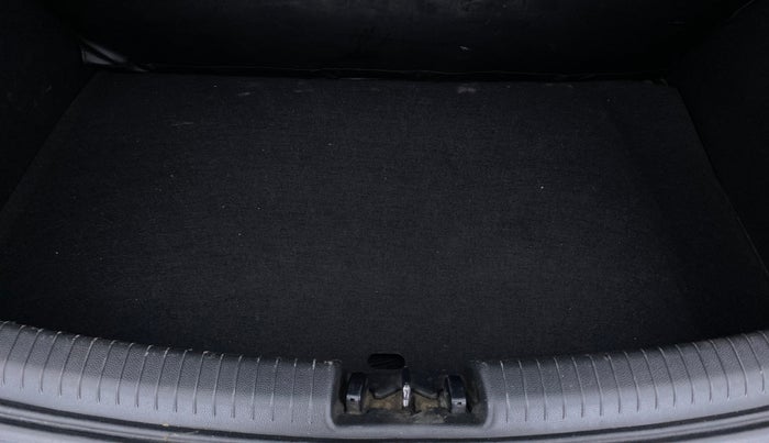 2019 Hyundai Grand i10 MAGNA 1.2 KAPPA VTVT, Petrol, Manual, 83,450 km, Boot Inside