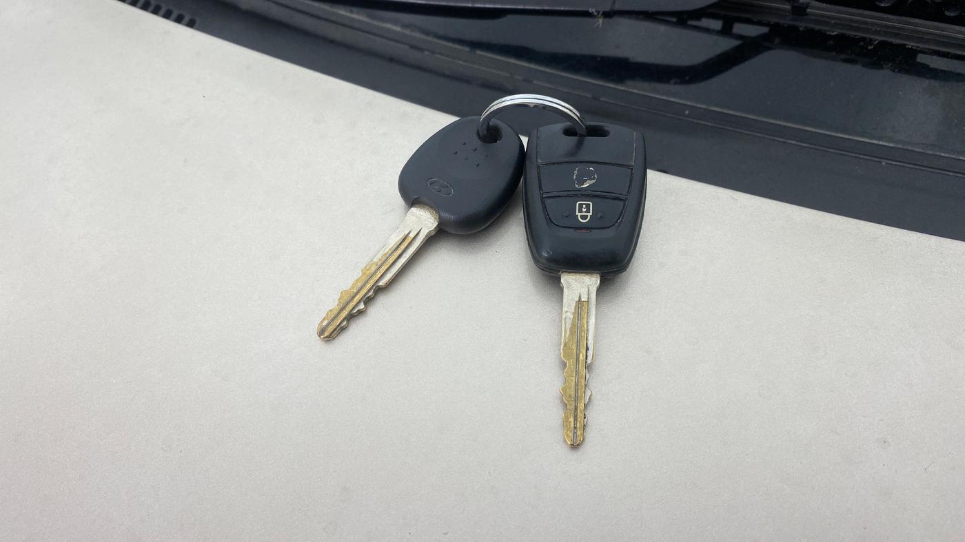 2019 Hyundai NEW SANTRO SPORTZ AMT, Petrol, Automatic, 33,761 km, Key Close Up