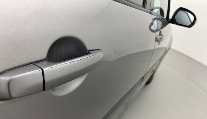 2012 Maruti Swift VXI, Petrol, Manual, 26,749 km, Right rear door - Slightly dented