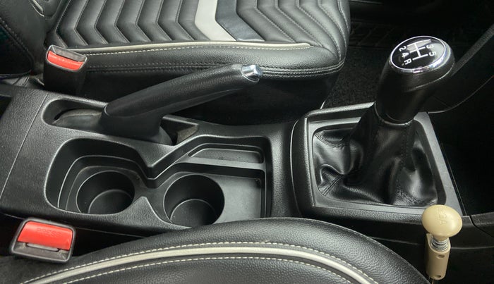 2019 Maruti Vitara Brezza ZDI, Diesel, Manual, 23,595 km, Gear Lever