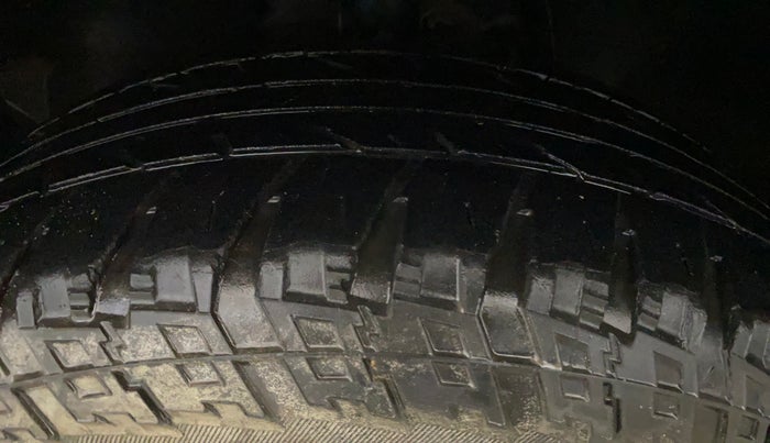 2019 Tata Harrier XZ 2.0L, Diesel, Manual, 65,570 km, Left Front Tyre Tread