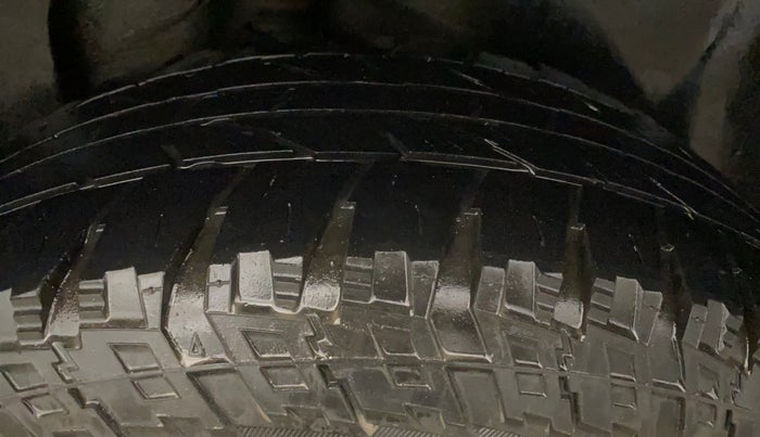 2019 Tata Harrier XZ 2.0L, Diesel, Manual, 65,570 km, Left Rear Tyre Tread