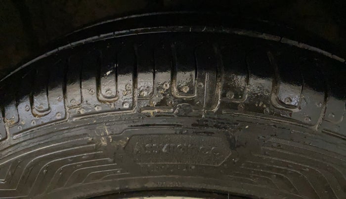 2017 Maruti Dzire VXI, Petrol, Manual, 51,253 km, Right Front Tyre Tread