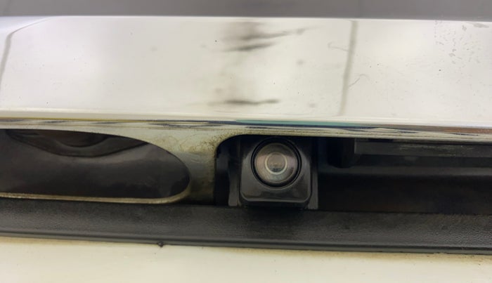 2017 Honda WR-V 1.5L I-DTEC VX MT, Diesel, Manual, 1,40,444 km, Parking Camera