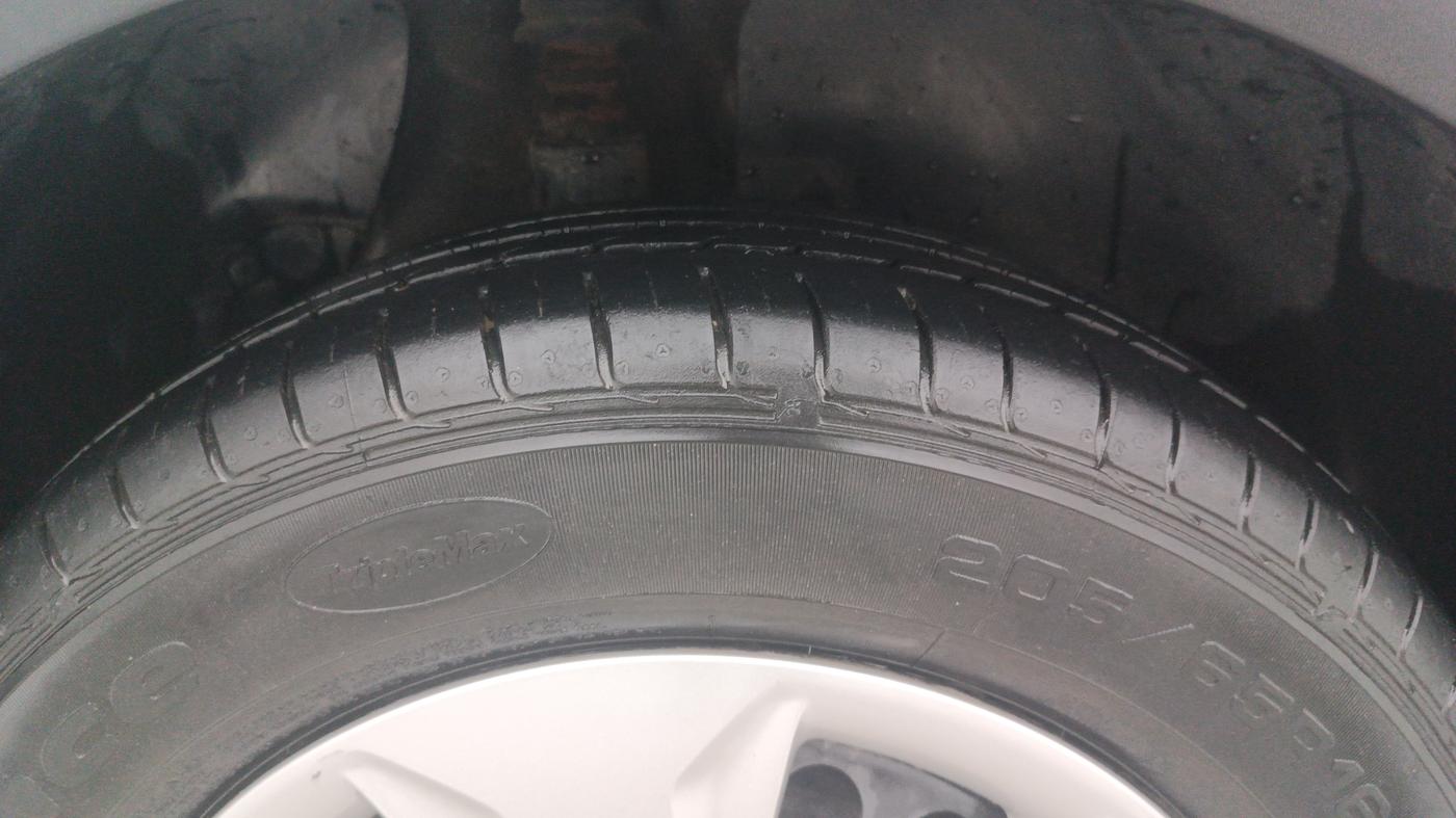2016 Hyundai Creta S 1.6 PETROL, Petrol, Manual, 30,922 km, Right Rear Tyre Tread