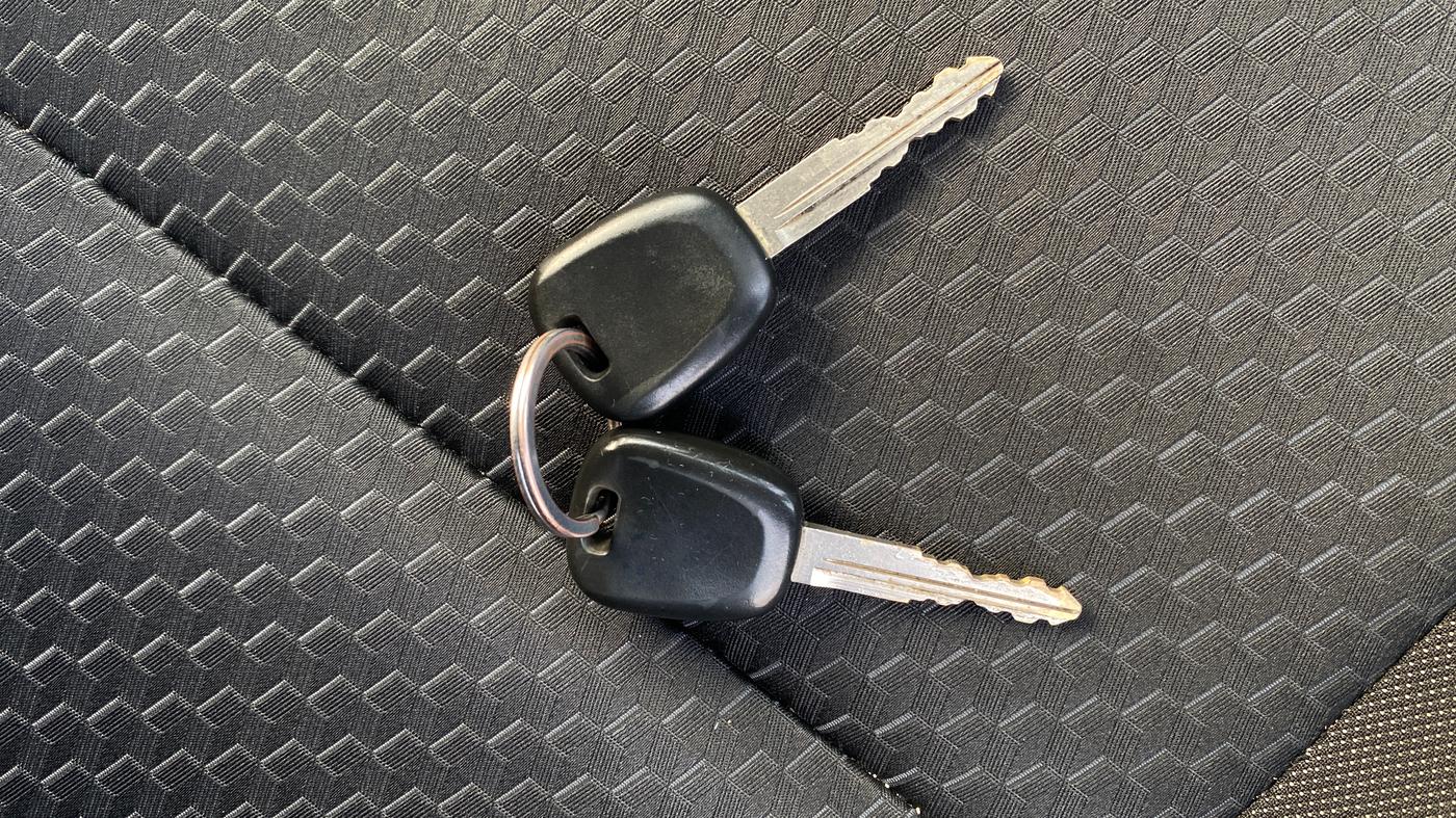 2020 Maruti Baleno SIGMA PETROL 1.2, Petrol, Manual, 29,543 km, Key Close Up