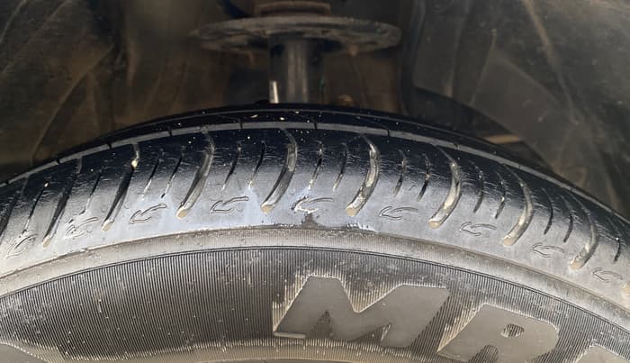 2020 Maruti Baleno SIGMA PETROL 1.2, Petrol, Manual, 29,543 km, Right Front Tyre Tread