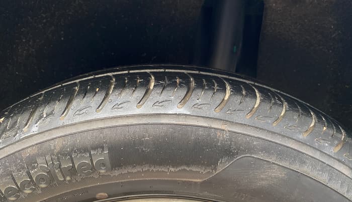 2020 Maruti Baleno SIGMA PETROL 1.2, Petrol, Manual, 29,543 km, Left Rear Tyre Tread