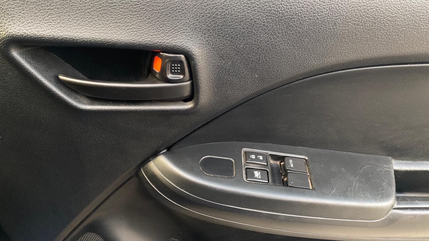 2020 Maruti Baleno SIGMA PETROL 1.2, Petrol, Manual, 29,543 km, Driver Side Door Panels Control