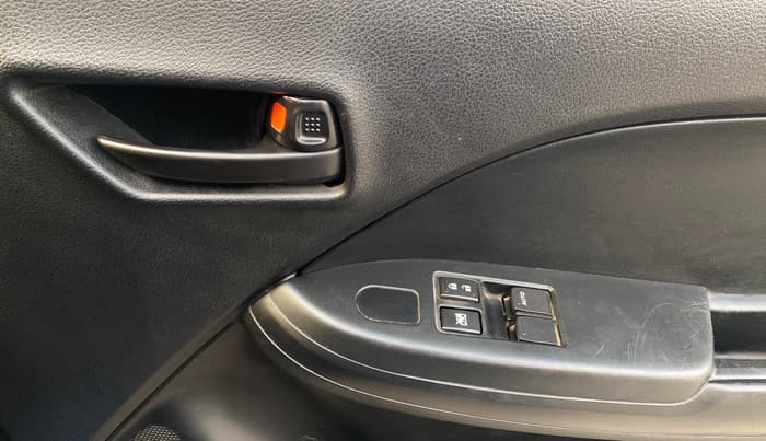 2020 Maruti Baleno SIGMA PETROL 1.2, Petrol, Manual, 29,543 km, Driver Side Door Panels Control