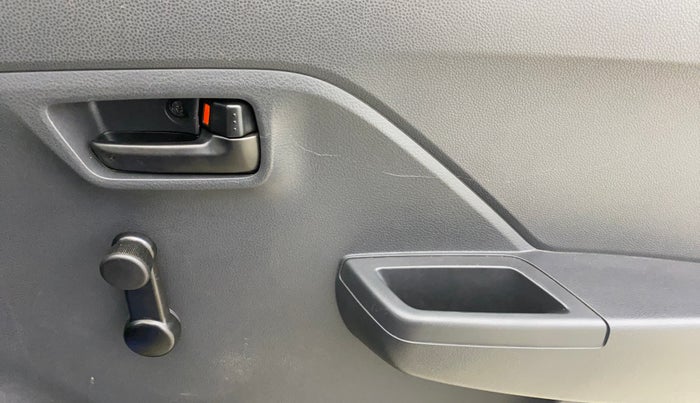 2024 Maruti Alto K10 LXI, Petrol, Manual, 3,264 km, Driver Side Door Panels Control