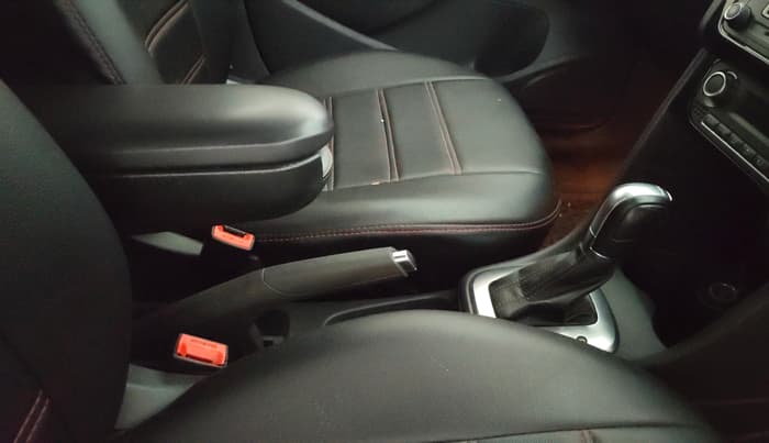 2016 Volkswagen Polo GT TSI AT, Petrol, Automatic, 1,04,392 km, Gear Lever