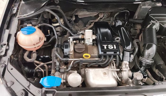 2016 Volkswagen Polo GT TSI AT, Petrol, Automatic, 1,04,392 km, Engine View - Right