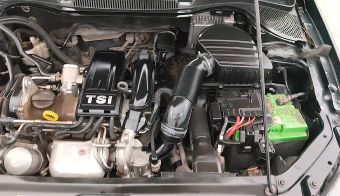 2016 Volkswagen Polo GT TSI AT, Petrol, Automatic, 1,04,392 km, Engine View - Left