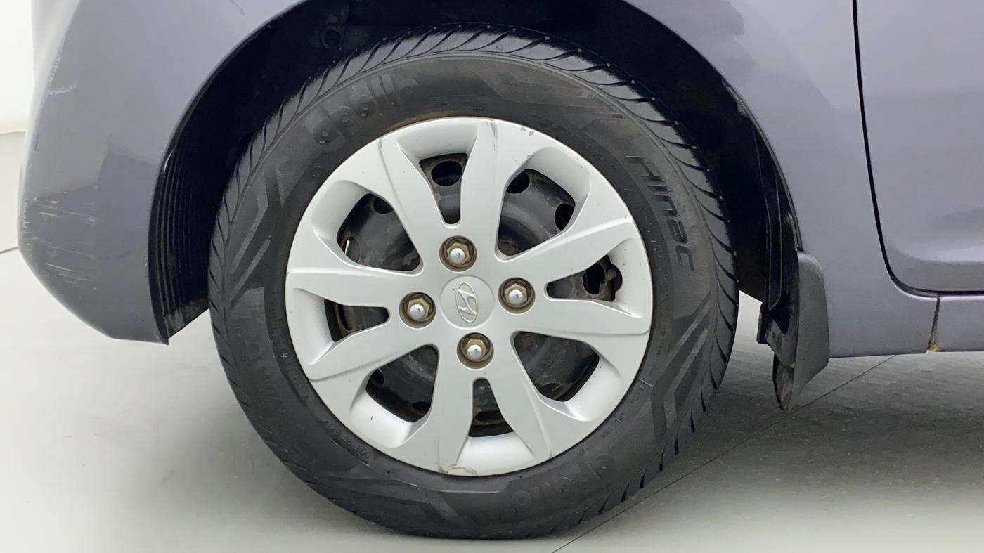 2018 Hyundai Eon SPORTZ, Petrol, Manual, 61,727 km, Left Front Wheel