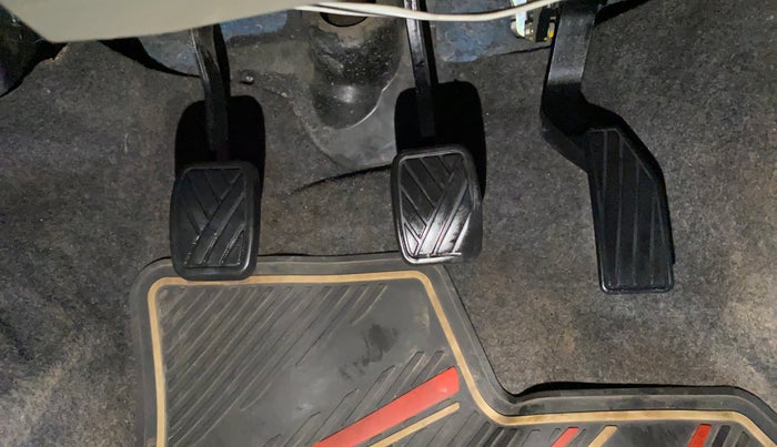 2015 Maruti Celerio VXI, Petrol, Manual, 62,696 km, Pedals