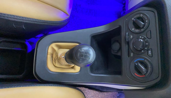 2021 Maruti New Wagon-R LXI CNG 1.0, CNG, Manual, 68,180 km, Gear Lever