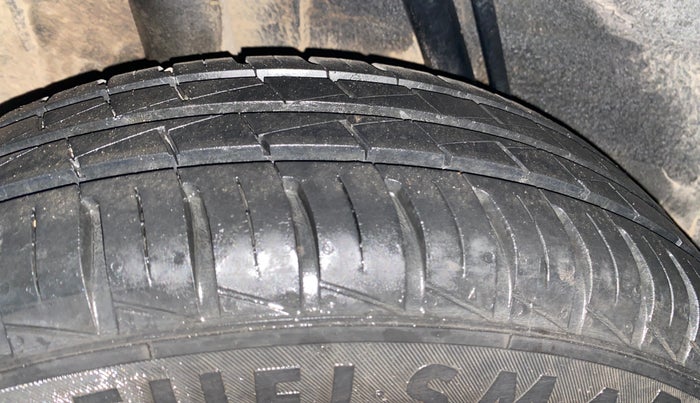 2021 Renault Kwid RXL 1.0, Petrol, Manual, 18,927 km, Right Rear Tyre Tread