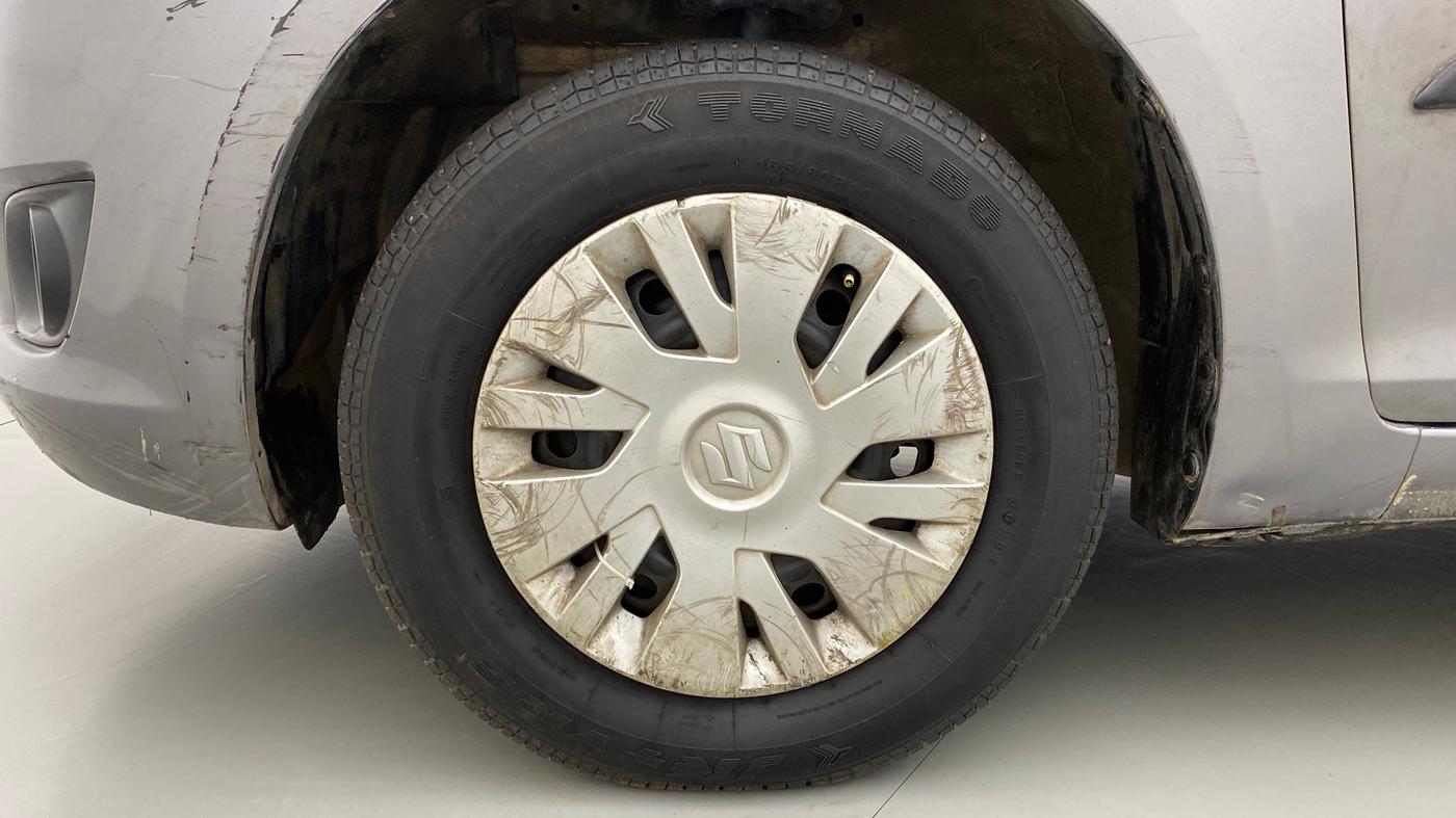 2012 Maruti Swift VXI, Petrol, Manual, 60,606 km, Left Front Wheel