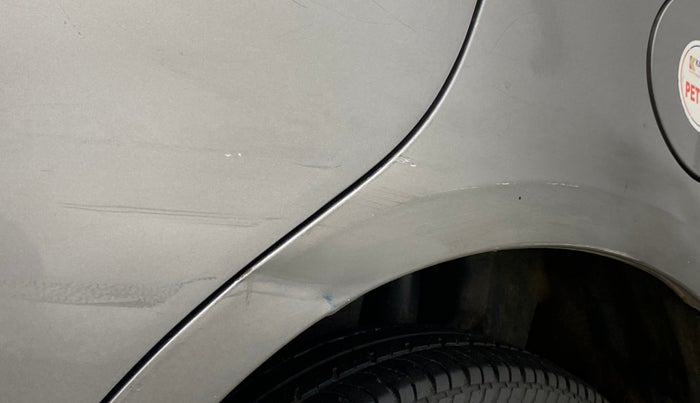 2012 Maruti Swift VXI, Petrol, Manual, 60,606 km, Left quarter panel - Slightly dented