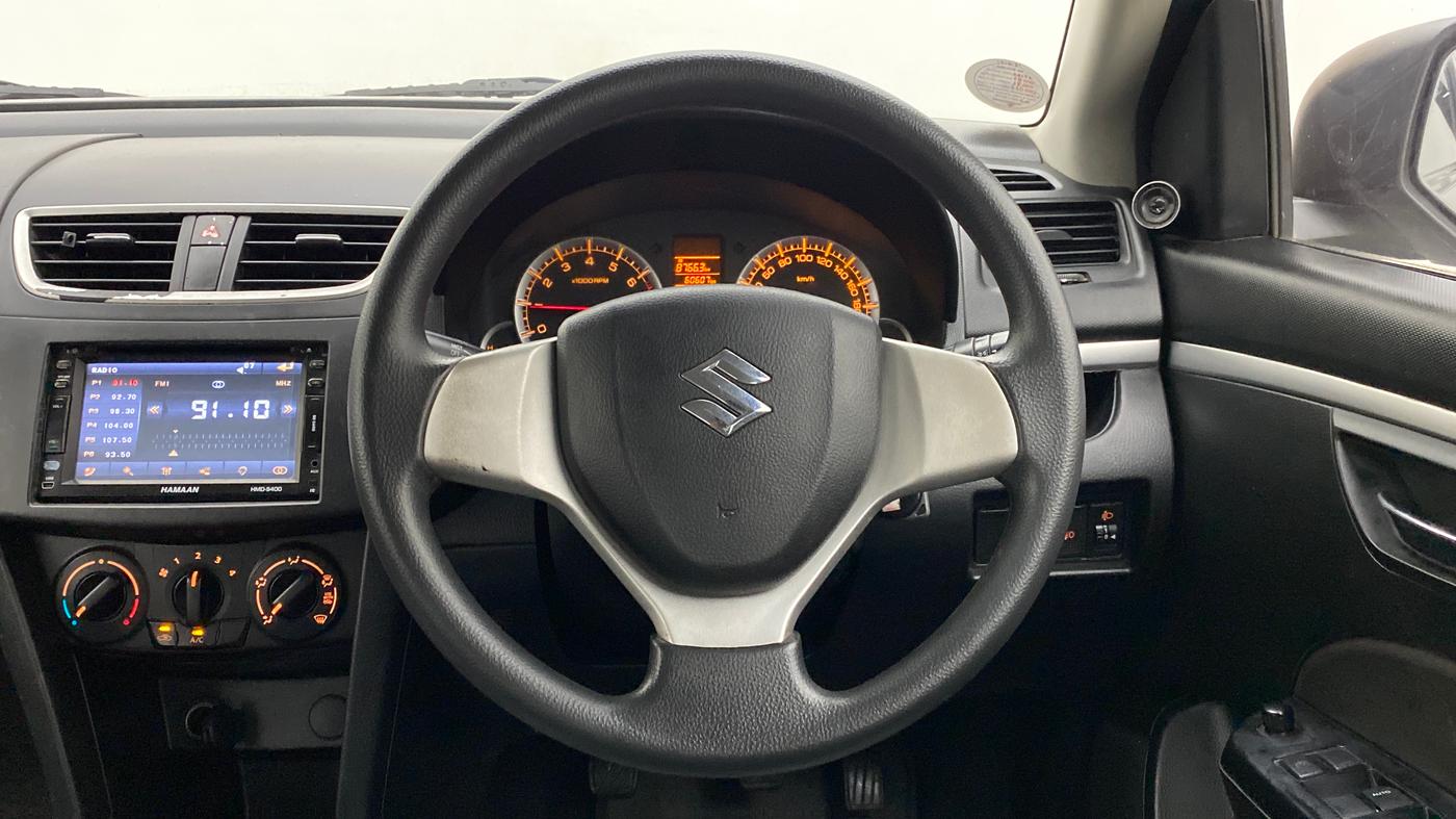 2012 Maruti Swift VXI, Petrol, Manual, 60,606 km, Steering Wheel Close Up