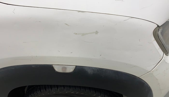 2016 Renault Kwid 1.0 RXT, Petrol, Manual, 69,333 km, Right fender - Minor scratches