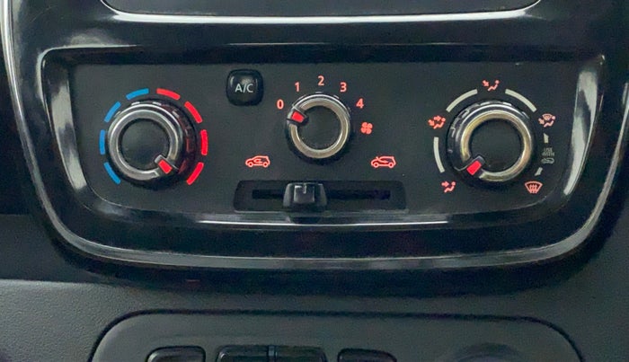 2016 Renault Kwid 1.0 RXT, Petrol, Manual, 69,333 km, Dashboard - Air Re-circulation knob is not working