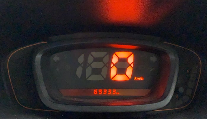 2016 Renault Kwid 1.0 RXT, Petrol, Manual, 69,333 km, Odometer Image