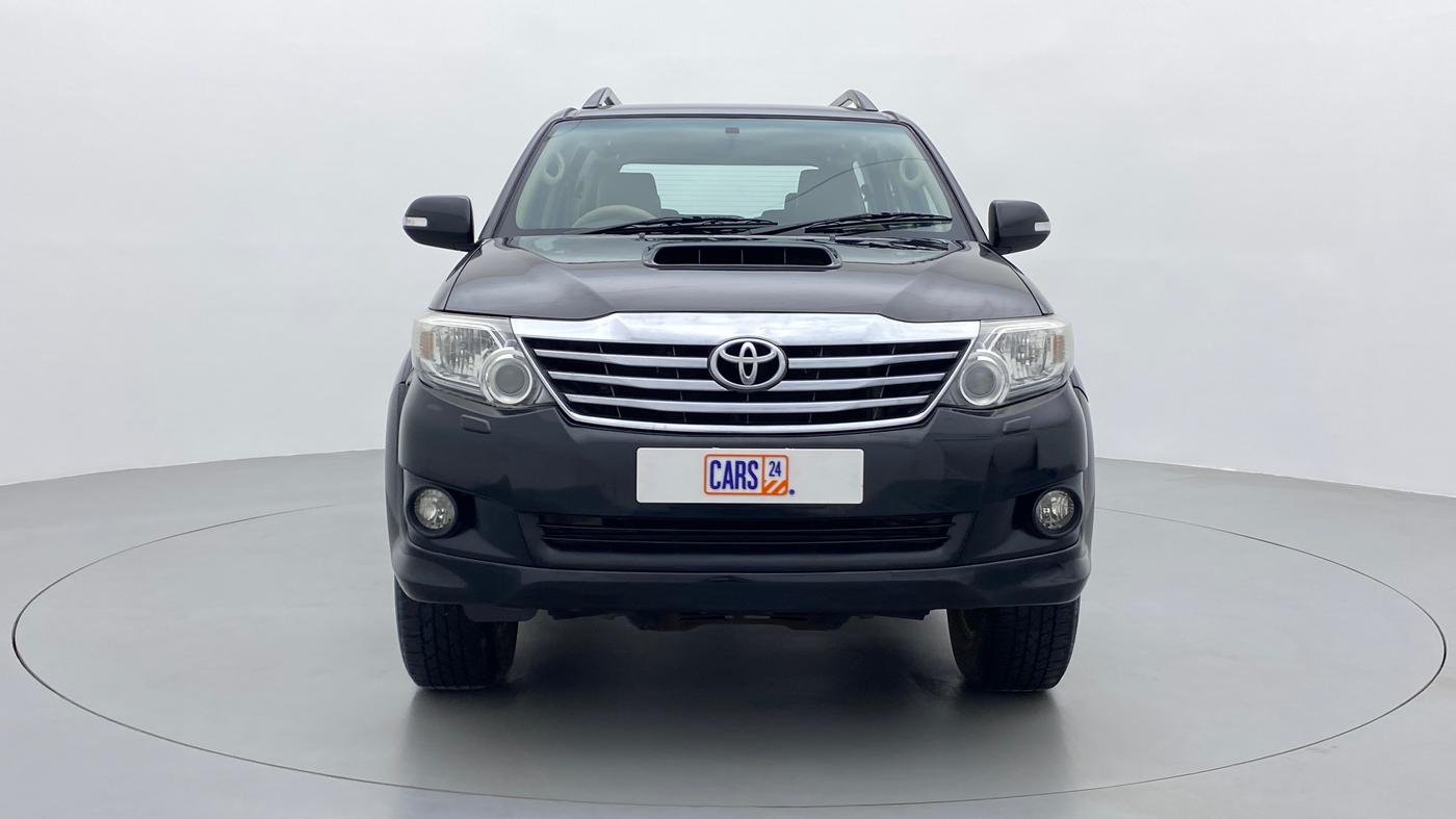 2012 Toyota Fortuner 3.0 AT 4X2, Diesel, Automatic, 1,99,118 km, Front
