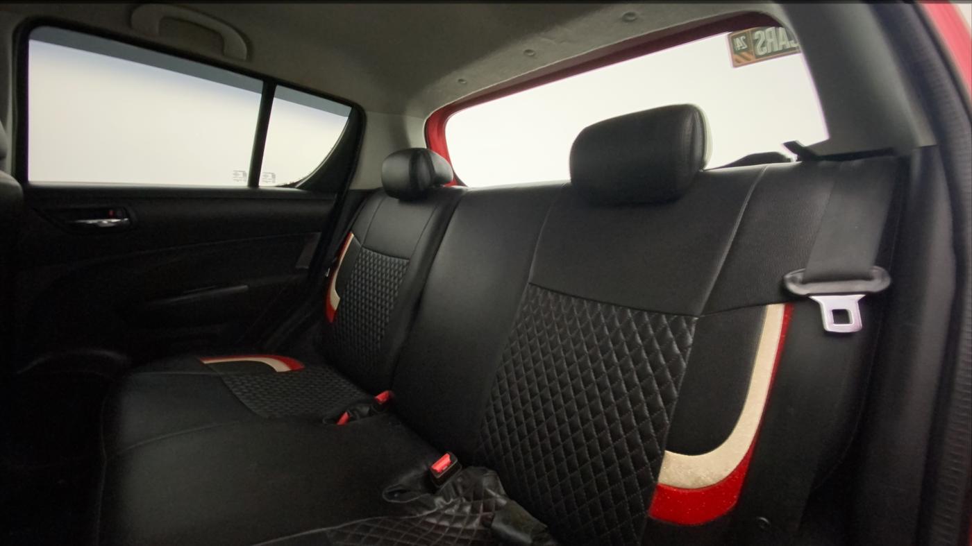 2015 Maruti Swift VXI, Petrol, Manual, 59,206 km, Right Side Rear Door Cabin