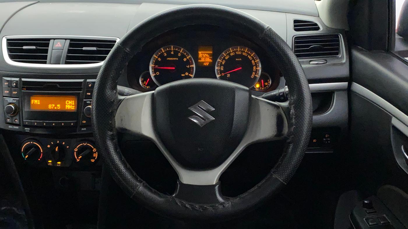 2015 Maruti Swift VXI, Petrol, Manual, 59,206 km, Steering Wheel Close Up