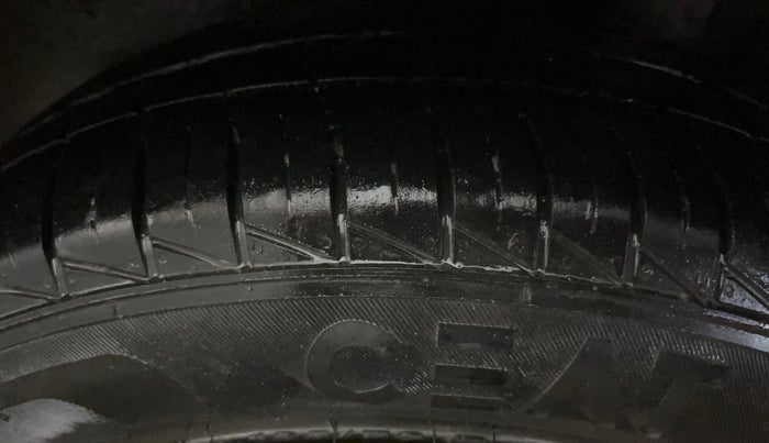 2015 Hyundai Grand i10 SPORTZ 1.2 KAPPA VTVT, Petrol, Manual, 48,027 km, Left Rear Tyre Tread