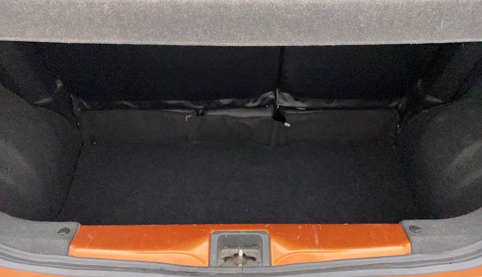 2019 Maruti New Wagon-R VXI (O) 1.0, Petrol, Manual, 57,971 km, Boot Inside