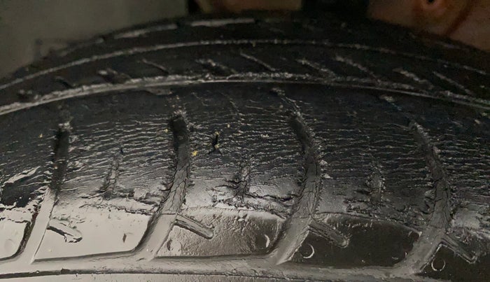 2019 Maruti New Wagon-R VXI (O) 1.0, Petrol, Manual, 57,971 km, Left Front Tyre Tread