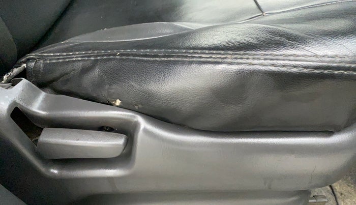 2010 Maruti Wagon R LXI MINOR, Petrol, Manual, 46,233 km, Driver Side Adjustment Panel