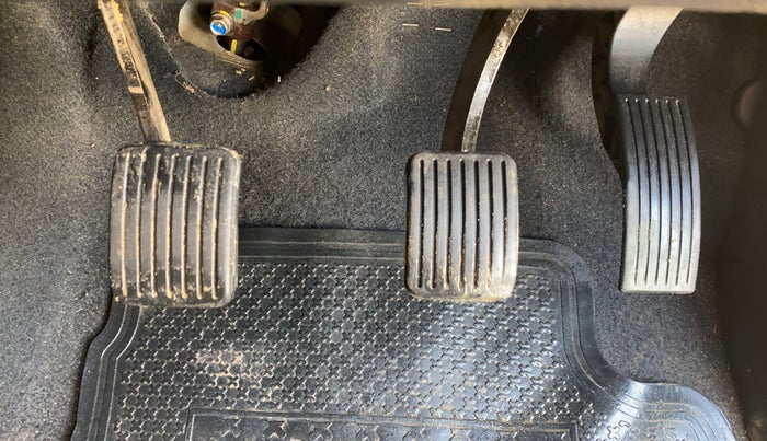 2015 Hyundai Xcent S (O) 1.2, Petrol, Manual, 61,983 km, Pedals