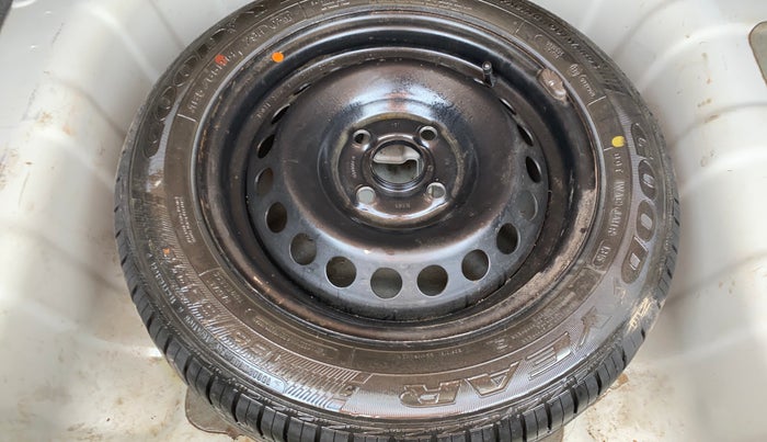 2015 Hyundai Xcent S (O) 1.2, Petrol, Manual, 61,983 km, Spare Tyre