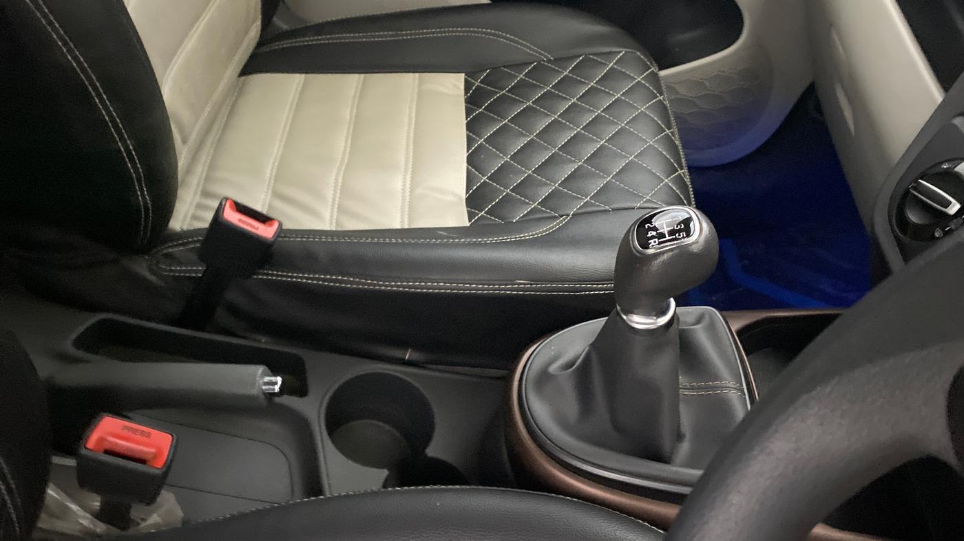 2023 Hyundai AURA SX 1.2 CNG, CNG, Manual, 91,199 km, Gear Lever