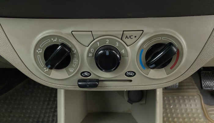 2017 Maruti Alto K10 VXI, Petrol, Manual, 91,002 km, AC Unit - Directional switch has minor damage