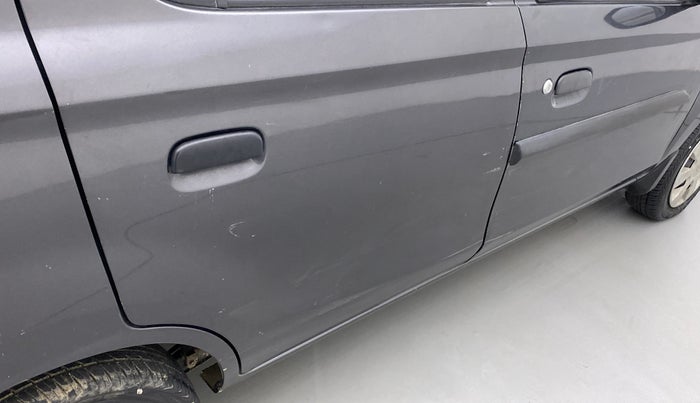 2017 Maruti Alto K10 VXI, Petrol, Manual, 91,002 km, Right rear door - Minor scratches