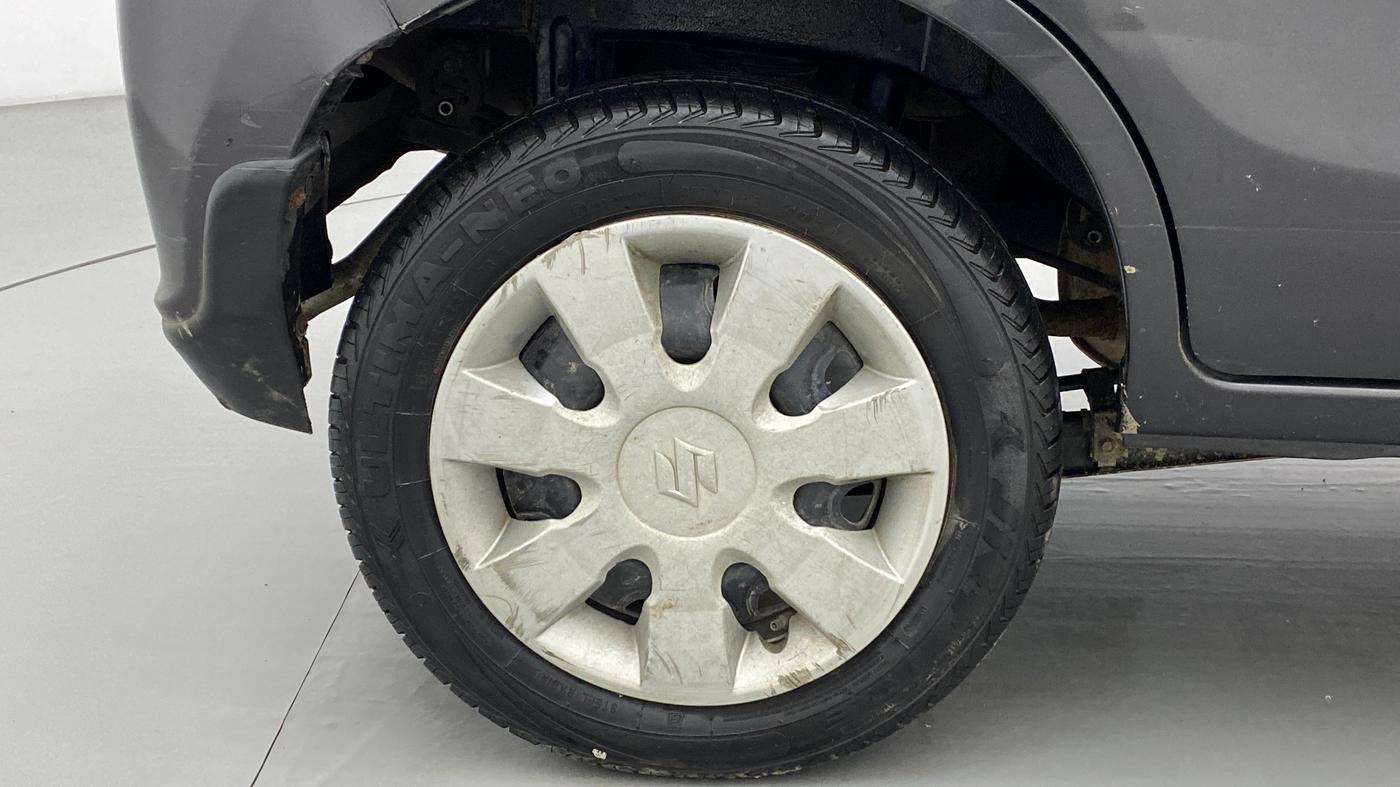 2017 Maruti Alto K10 VXI, Petrol, Manual, 91,002 km, Right Rear Wheel