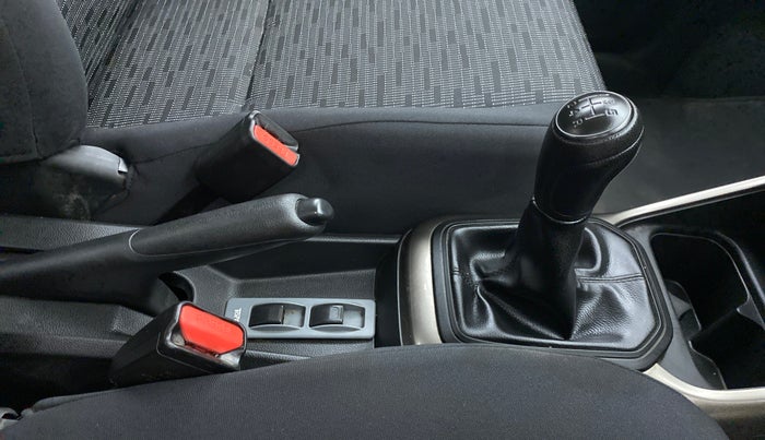 2018 Maruti IGNIS SIGMA 1.2 K12, Petrol, Manual, 31,283 km, Gear Lever