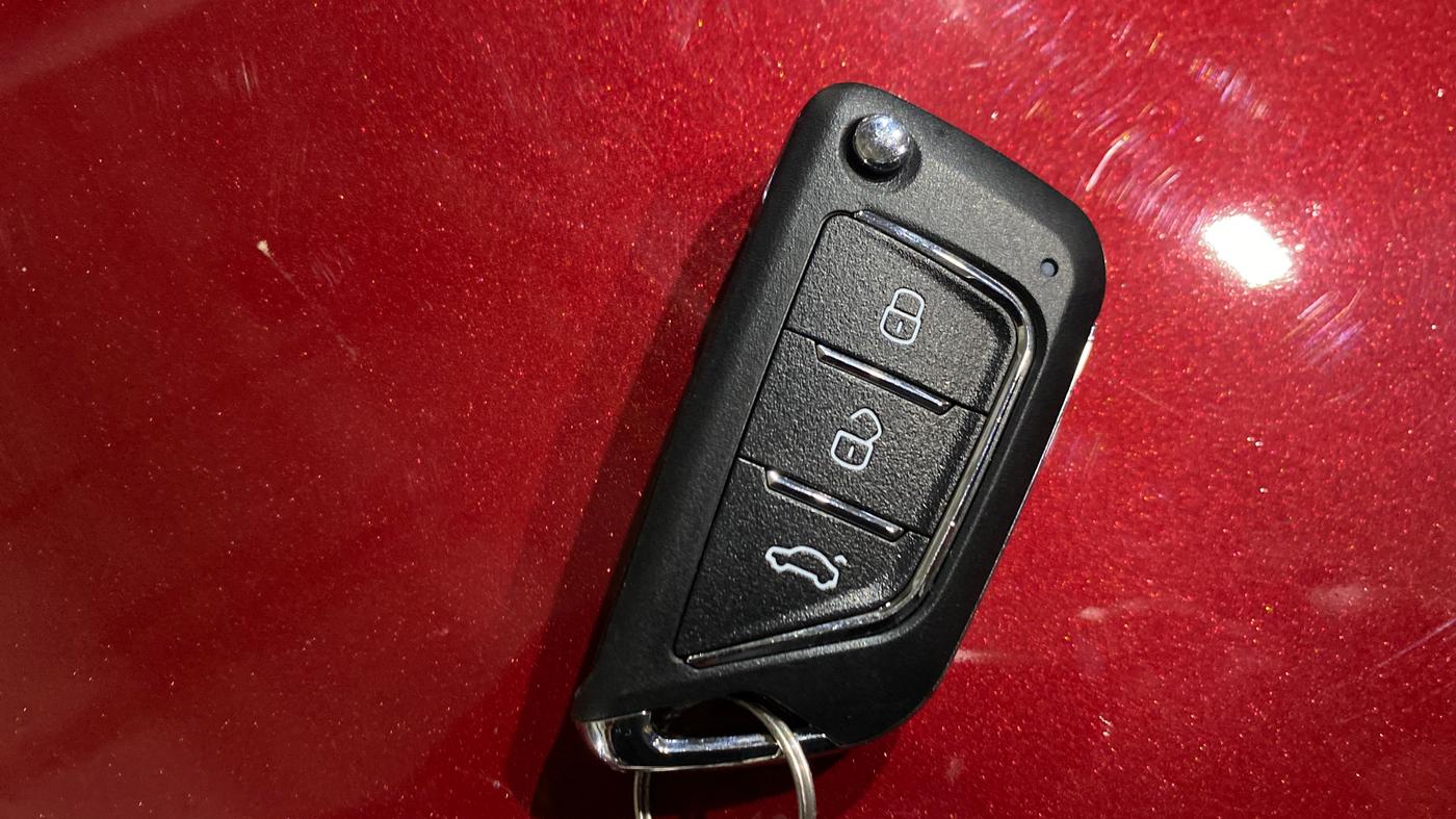 2019 Hyundai Grand i10 SPORTZ 1.2 KAPPA VTVT, Petrol, Manual, 61,679 km, Key Close Up